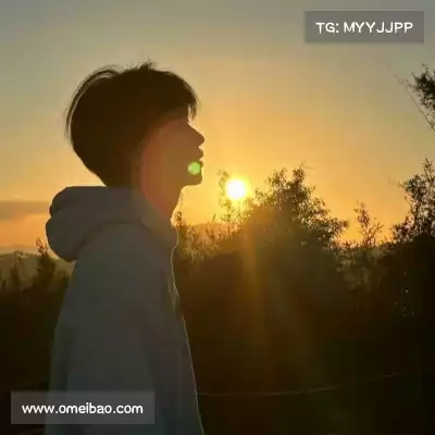 经裙瀚